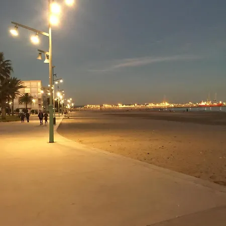 Carrer De Victòria Dels àngels, 11 *