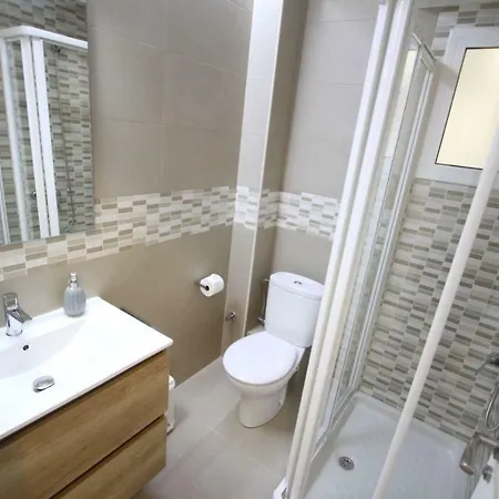 Carrer De Victòria Dels àngels, 11 Appartement La Pineda