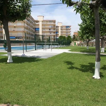 Carrer De Victoria Dels Angels, 11 Apartment *